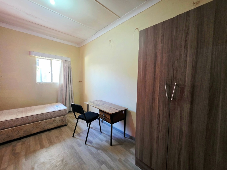 11 Bedroom Property for Sale in Universitas Free State